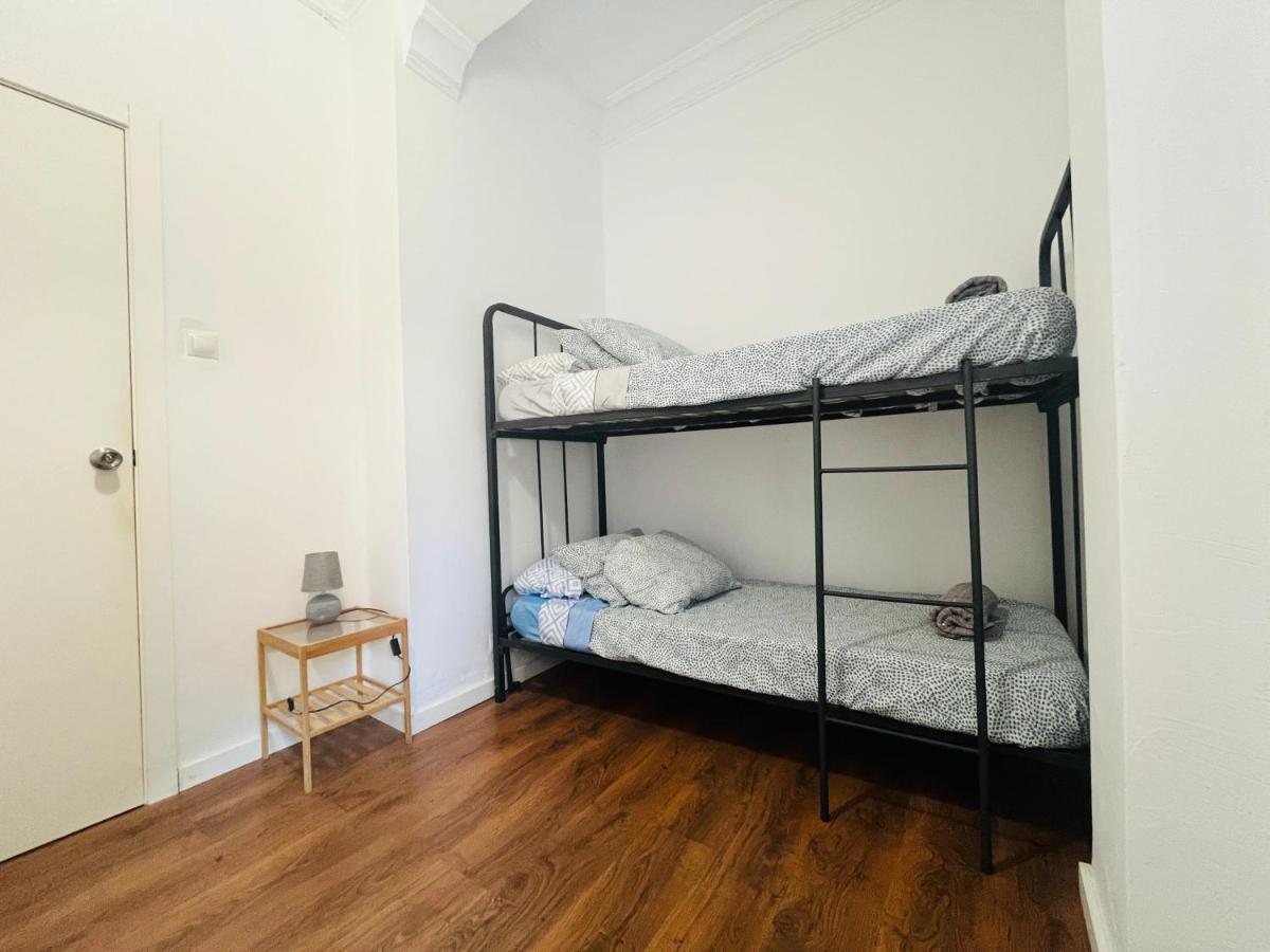 Peres I Valero Habitaciones En Piso Compartido Valencia Exteriör bild